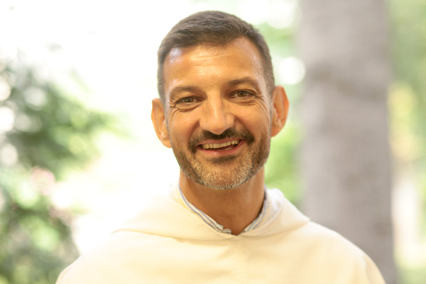 Ne désespérons pas de nos limites, et apprenons du Christ à nous laisser nous aussi envahir par l'Esprit pour donner le meilleur de nous-mêmes. Conférence du Fr. Jean Druel