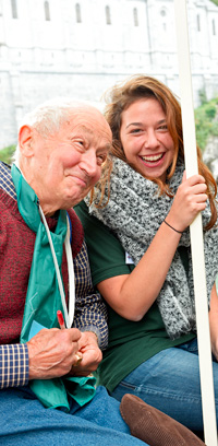 DSC_2866jeune-monsieur-age-sourire.jpg