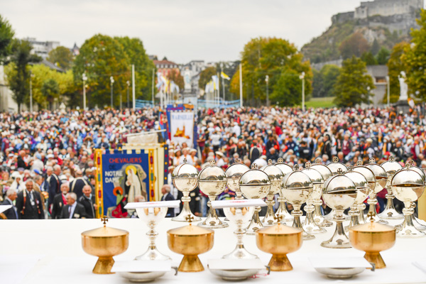 Messe d'ouverture du Pèlerinage du Rosaire sur le thème 