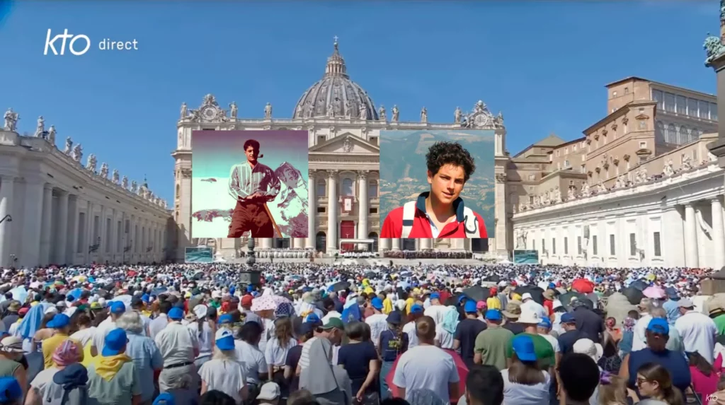 Place Saint-Pierre, foule, portraits