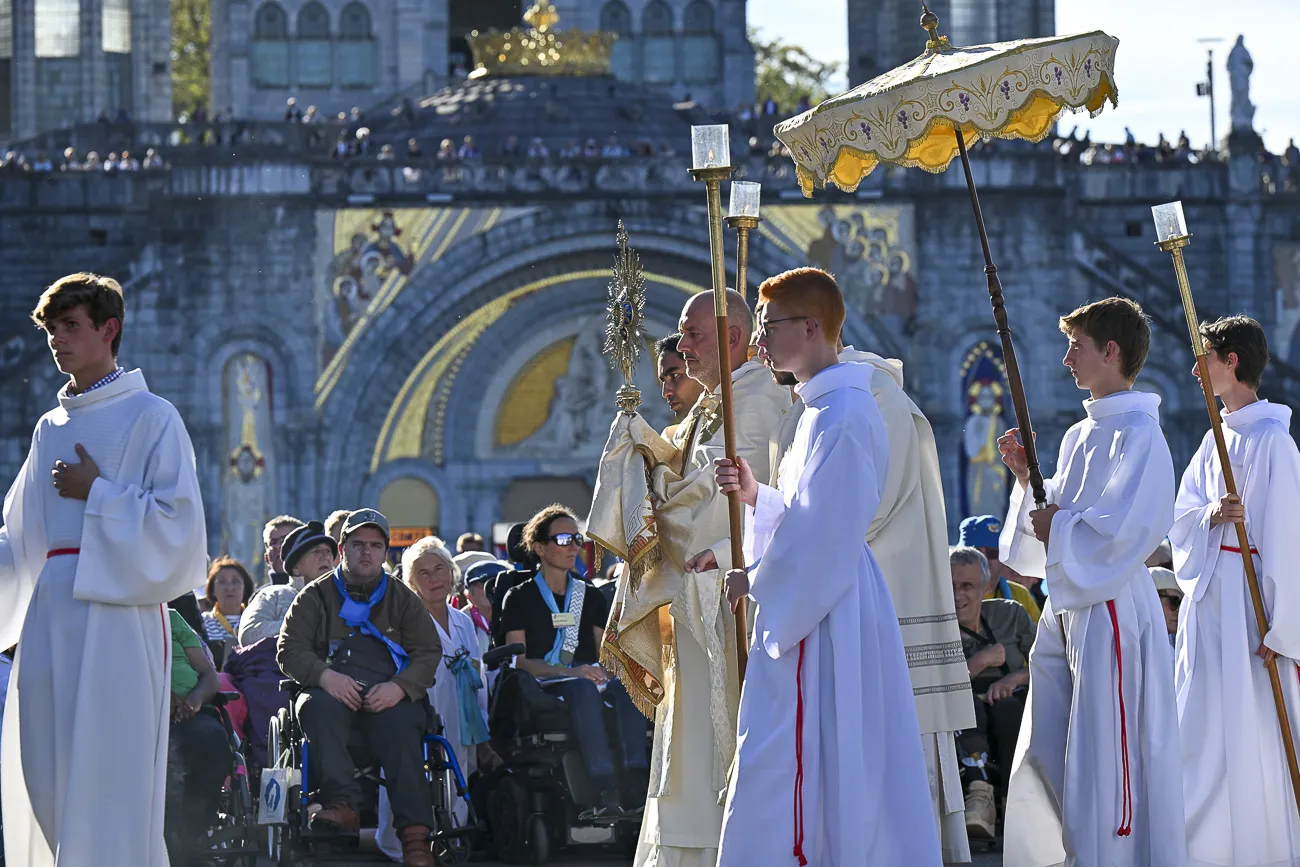 Procession eucharistique - Jeudi 8 octobre 2026